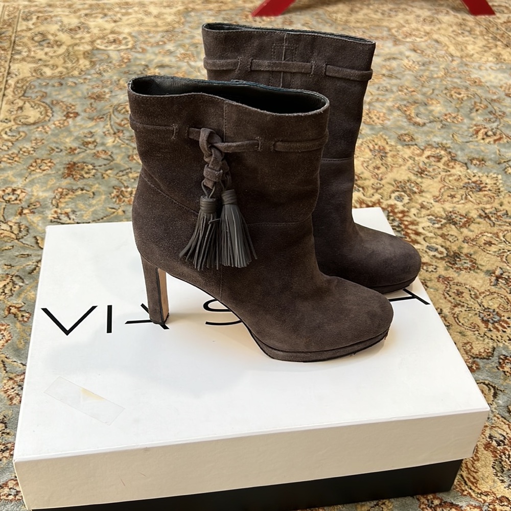 Via Spiga ankle boots